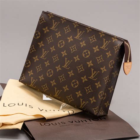 lv toiletry pouch mens|lv toiletry pouch 26 selfridges.